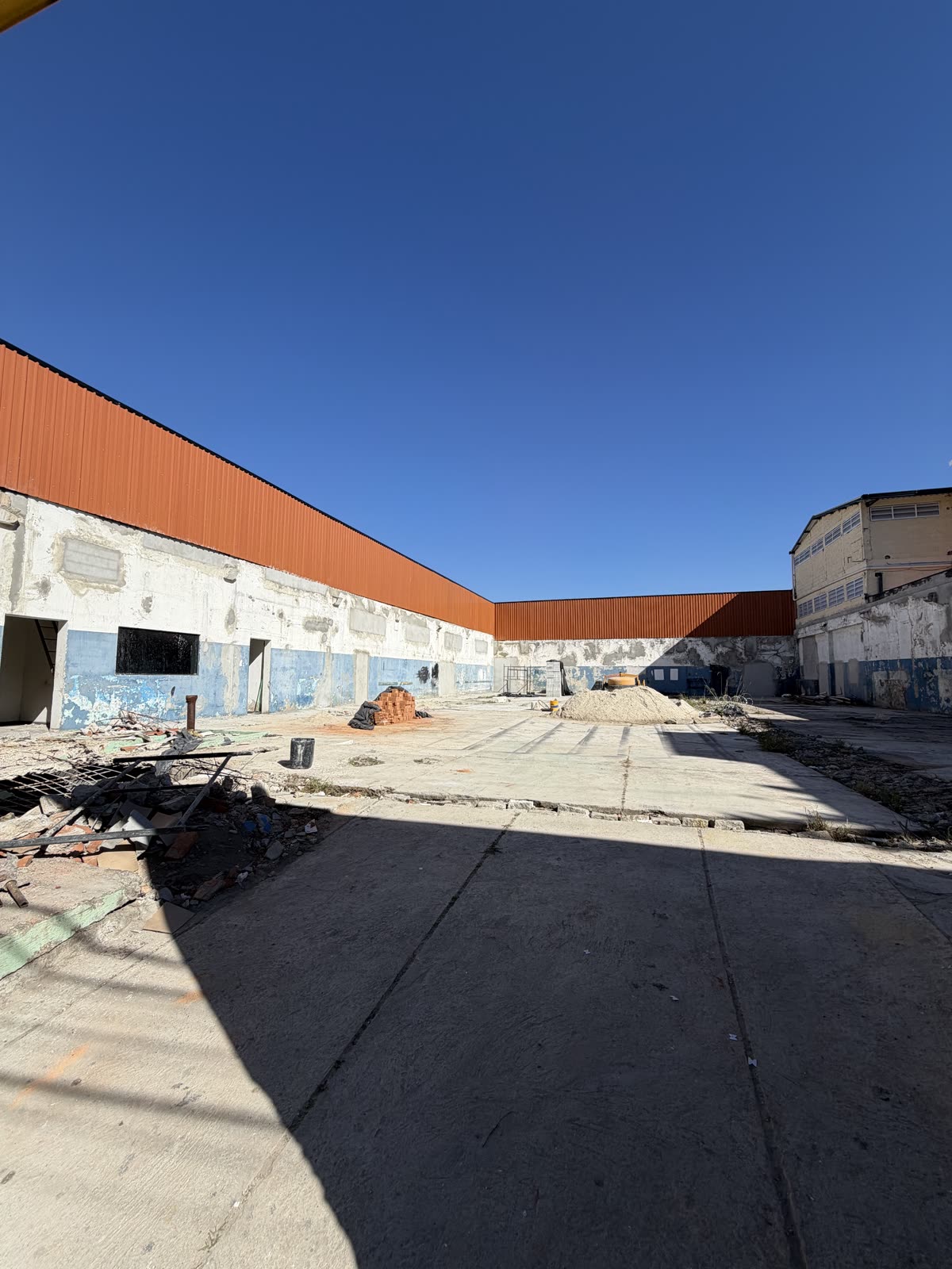 Galpão 840 m²